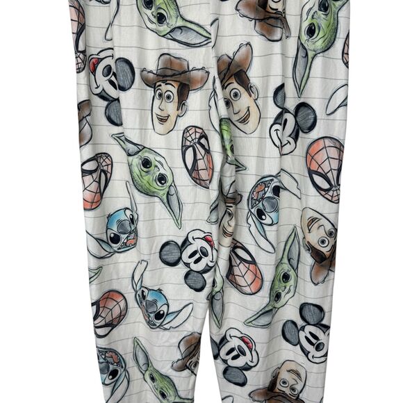 NWT Disney White multicharacter long sleeve & pants pajama set Size Medium - Picture 12 of 14